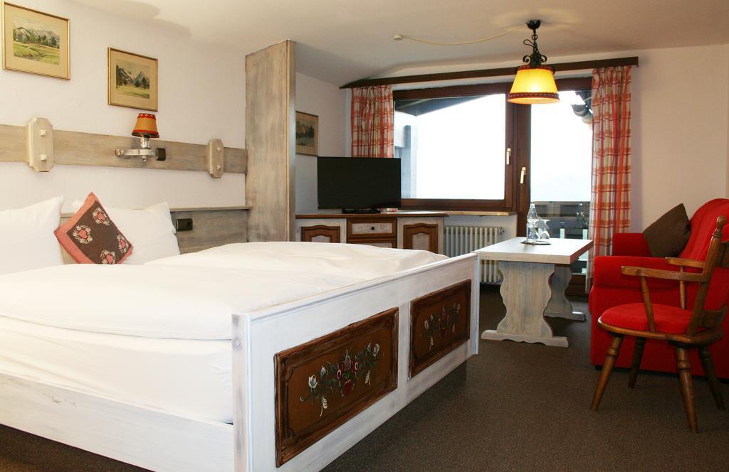Berghotel Maderhalm Garni Oberstdorf Szoba fotó