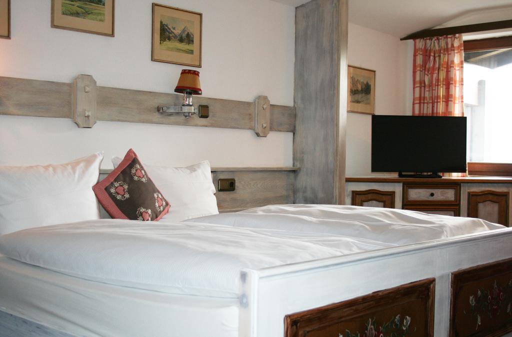 Berghotel Maderhalm Garni Oberstdorf Szoba fotó